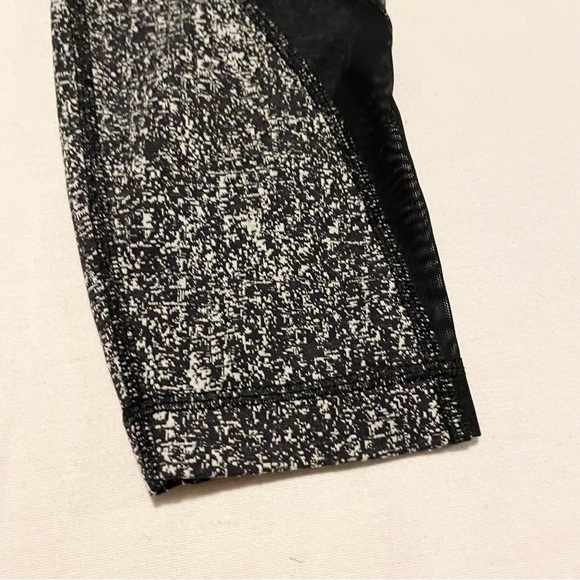 Lululemon Inspire Tight II Power Luxtreme Suited Jacquard Black White Size 6 - Picture 6 of 16